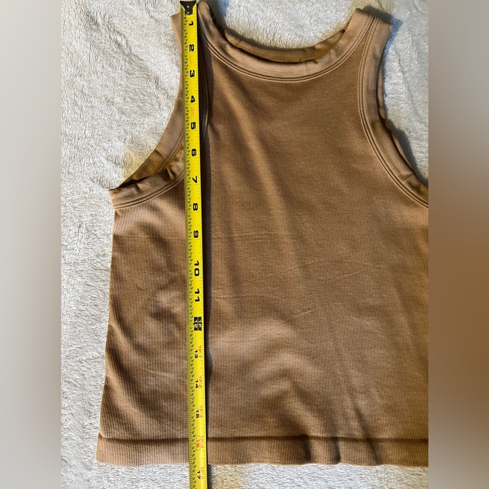 Dynamic High Neck Tank - Picture 3 of 4